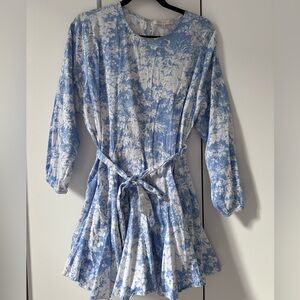 Wayf size small cotton blue and white dress